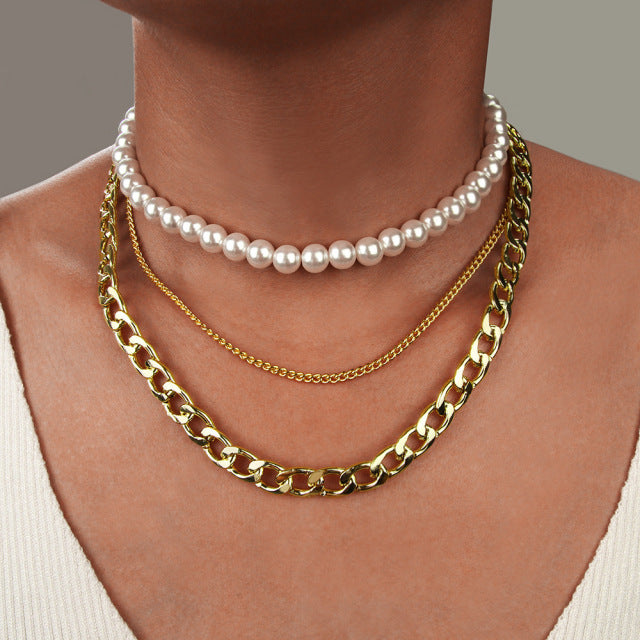 Collier ras du cou en perles