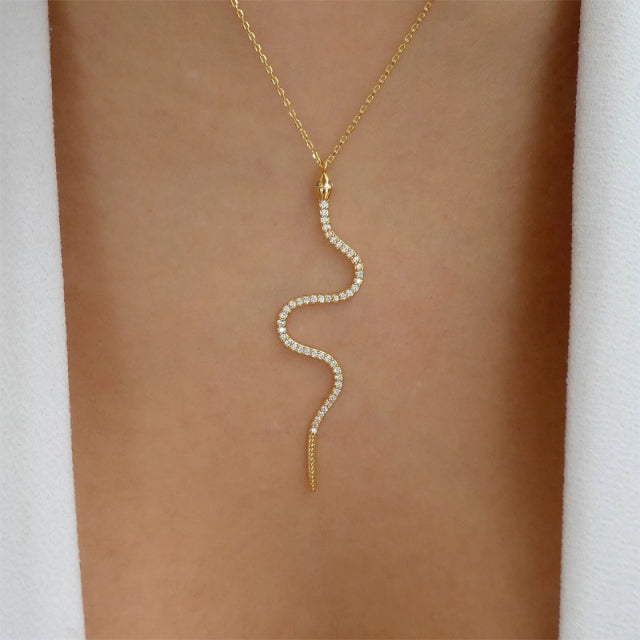 Collier serpent Pour femmes